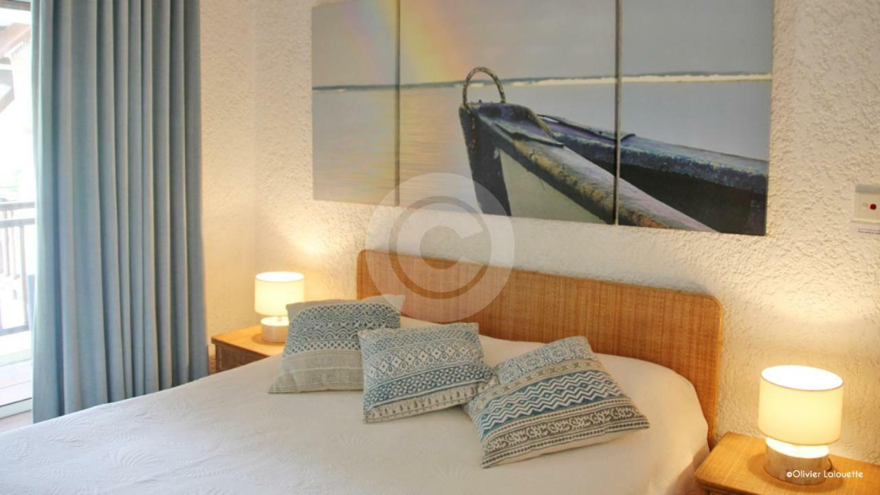 Fantastic Spacious Beachfront Villavacances 格兰贝伊 外观 照片