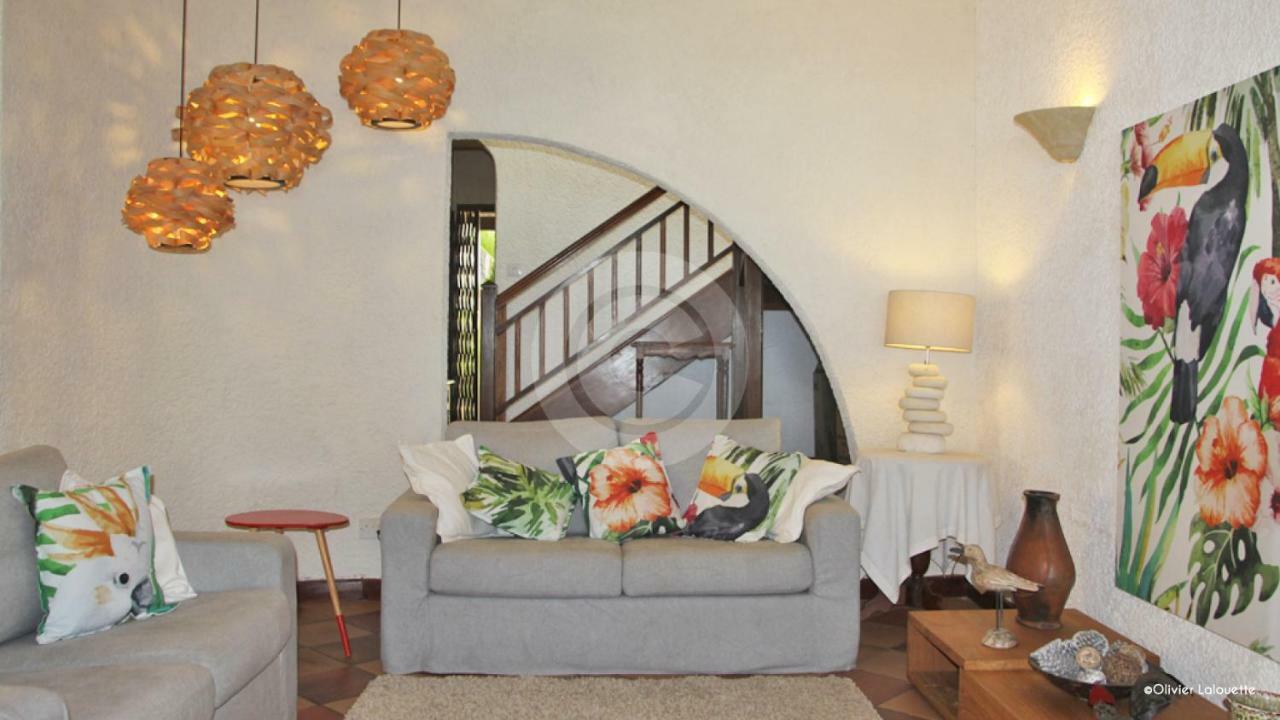 Fantastic Spacious Beachfront Villavacances 格兰贝伊 外观 照片