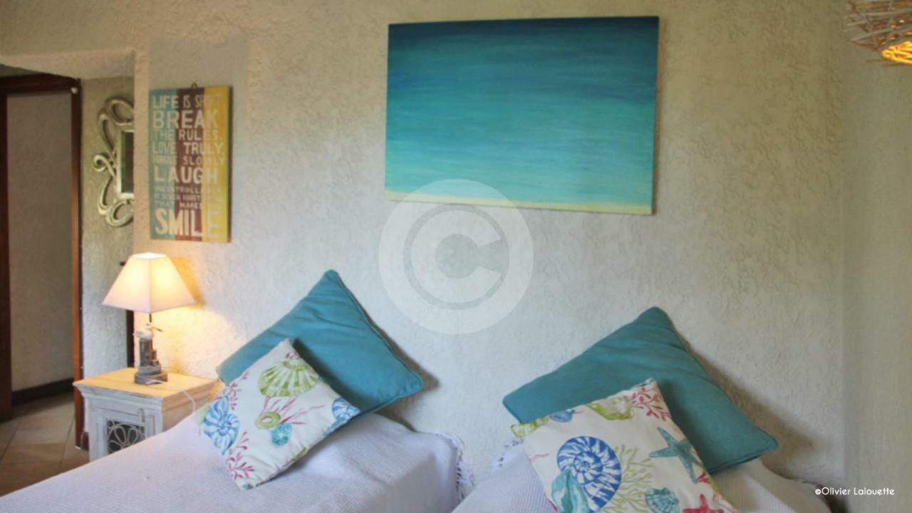Fantastic Spacious Beachfront Villavacances 格兰贝伊 外观 照片